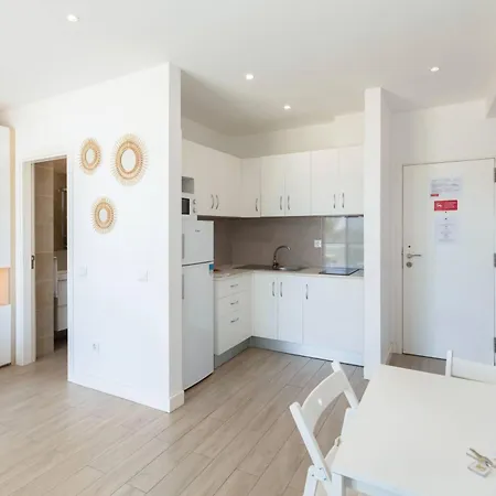 Centralgarve - Stunning Front - Astro *