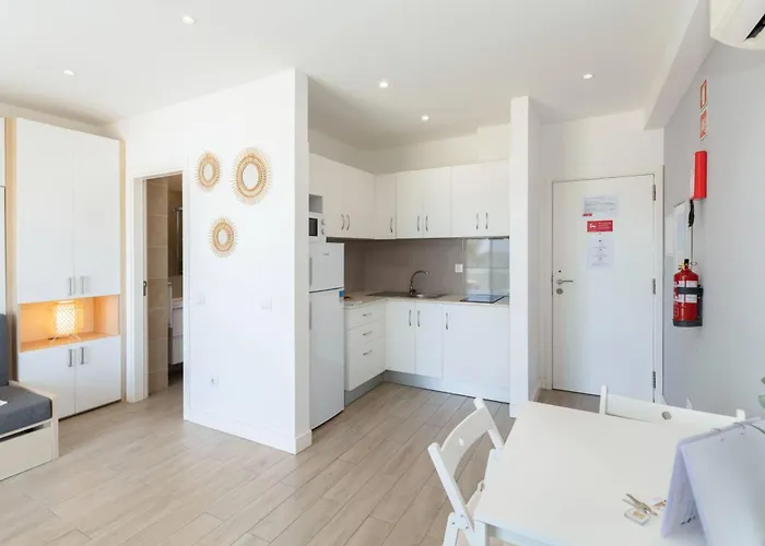 Centralgarve - Stunning Front - Astro *