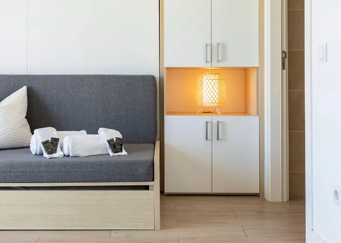 Lejlighed Centralgarve - Stunning Front - Astro *